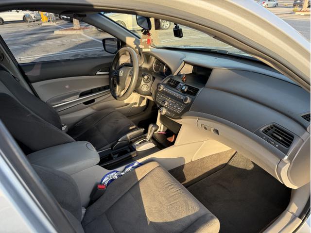 Photo of 2010 Silver Honda Accord