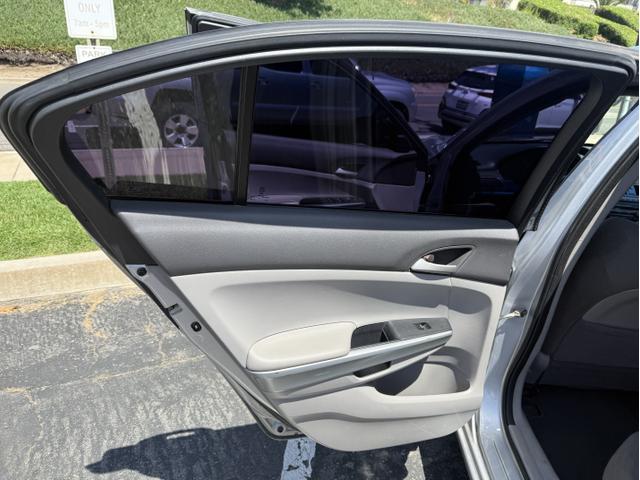 Photo of 2010 Silver Honda Accord