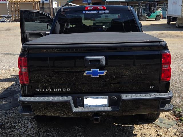 Photo of 2018 Black Chevrolet Silverado 1500