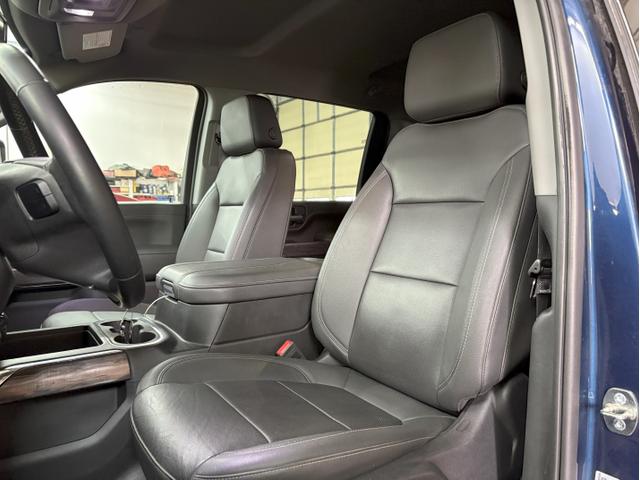 Photo of 2023 Blue Chevrolet Silverado 3500