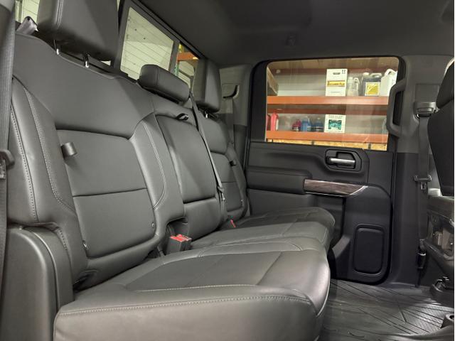 Photo of 2023 Blue Chevrolet Silverado 3500