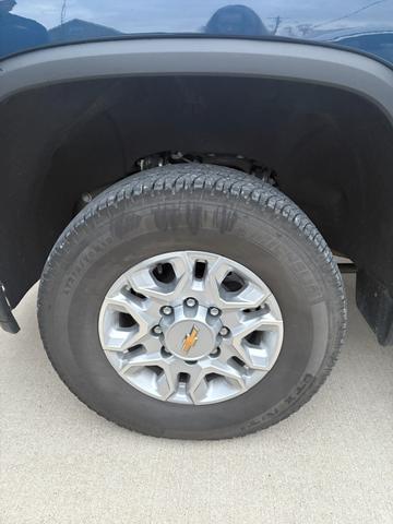 Photo of 2023 Blue Chevrolet Silverado 3500