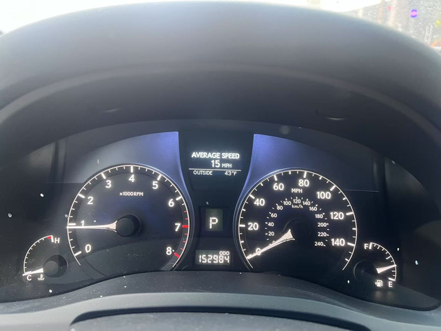 Photo of 2010 Gray Lexus RX 350