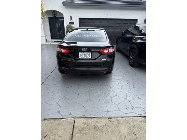 Photo of 2015 Black Ford Fusion