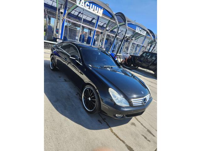 Photo of 2006 Black Mercedes-Benz CLS-Class