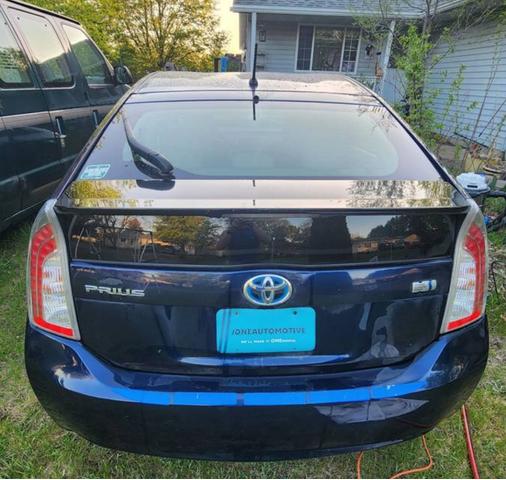 Photo of 2012 Blue Toyota Prius