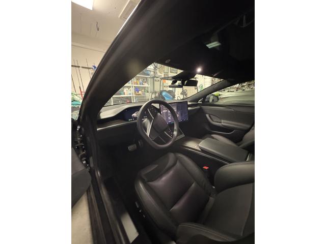 Photo of 2023 Gray Tesla Model S