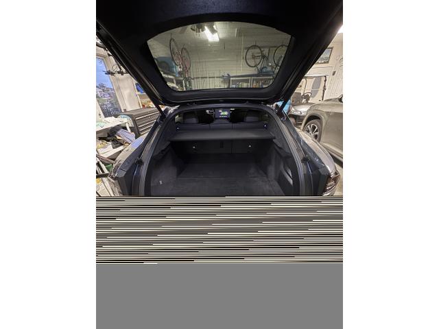 Photo of 2023 Gray Tesla Model S