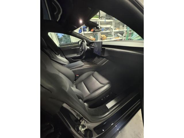 Photo of 2023 Gray Tesla Model S