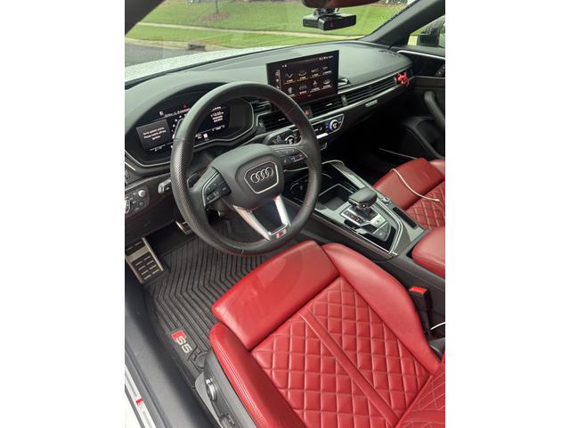 Photo of 2022 White Audi S5