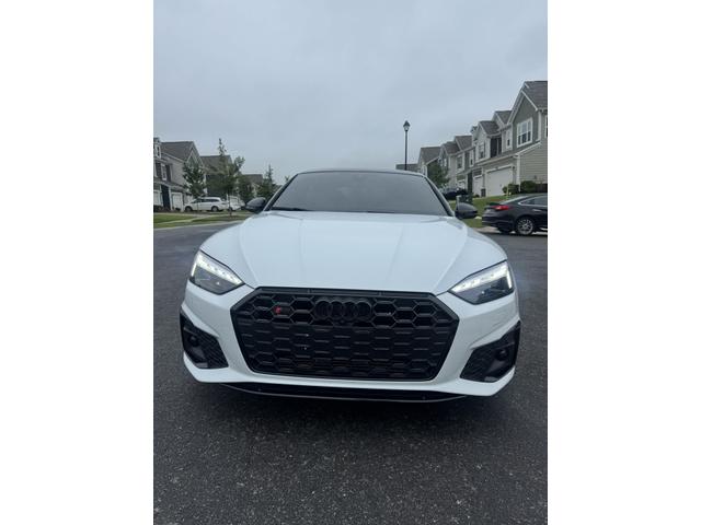 Photo of 2022 White Audi S5