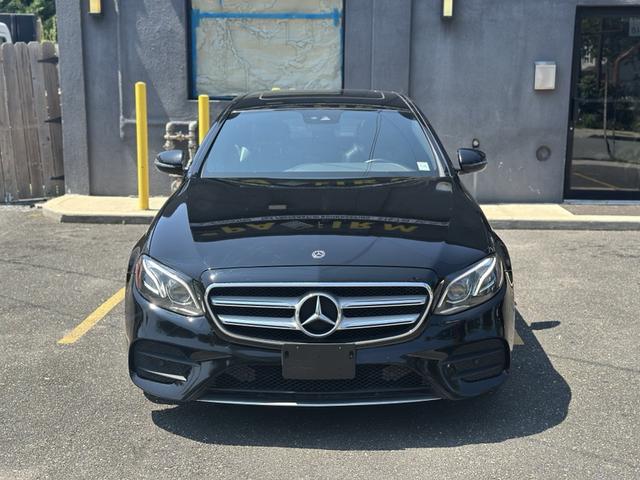 Photo of 2018 Black Mercedes-Benz E-Class