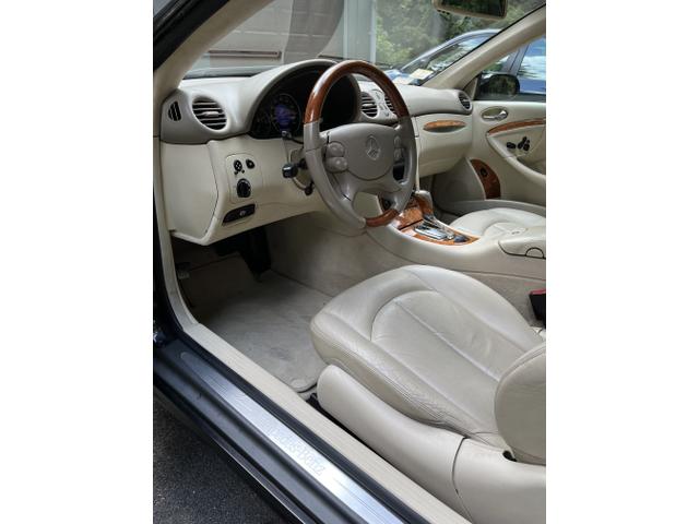 Photo of 2004 Black Mercedes-Benz CLK-Class