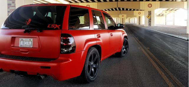 Photo of 2007 Red Chevrolet Trailblazer