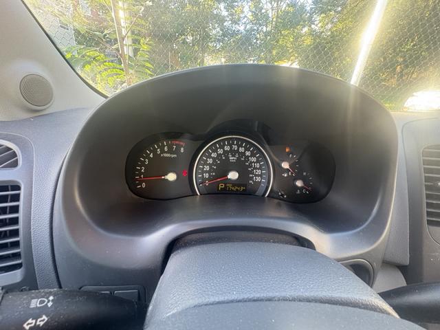 Photo of 2014 Blue Kia Sedona