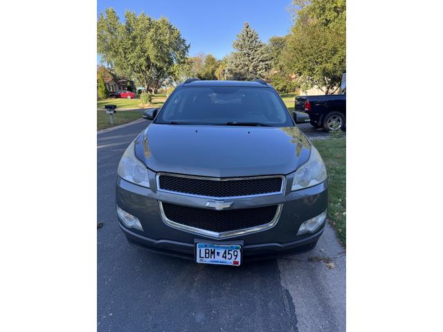 Photo of 2011 Green Chevrolet Traverse