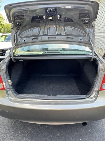 Photo of 2008 Gray Honda Civic
