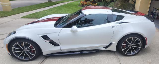 Photo of 2017 White Chevrolet Corvette