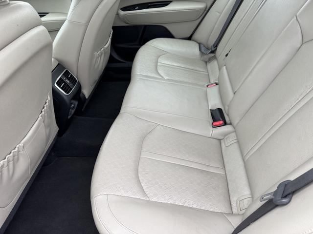 Photo of 2017 Black Kia Optima Hybrid