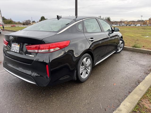 Photo of 2017 Black Kia Optima Hybrid