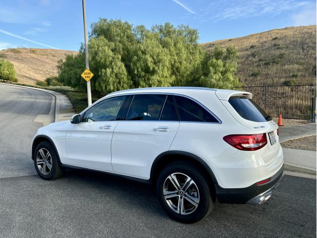 Photo of 2018 White Mercedes-Benz GLC 300