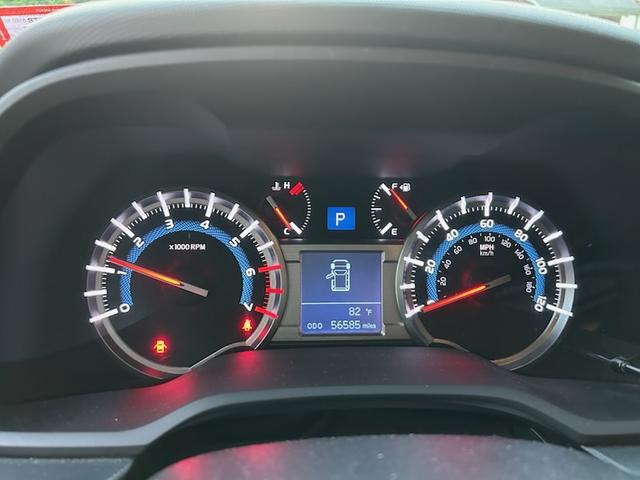 Photo of 2017 Black Toyota 4Runner