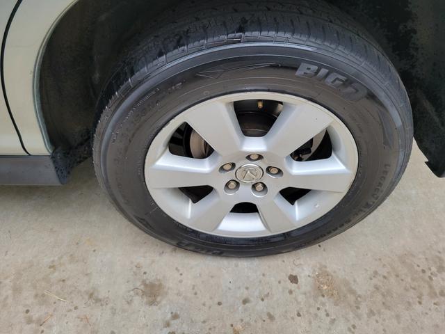 Photo of 2006 Silver Lexus RX 330