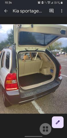 Photo of 2008 White Kia Sportage