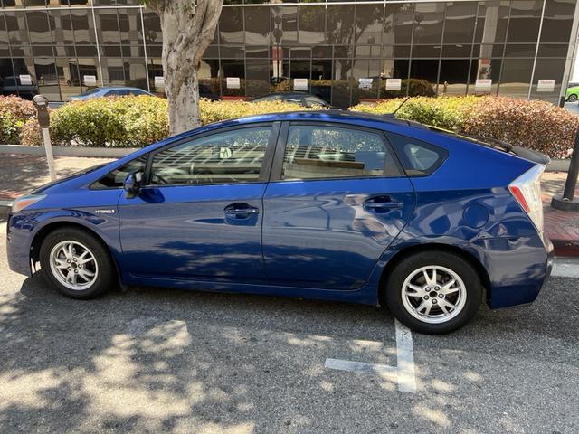 Photo of 2011 Blue Toyota Prius