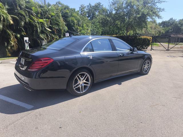 Photo of 2014 Blue Mercedes-Benz S-Class