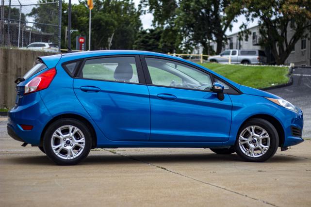 Photo of 2016 Blue Ford Fiesta