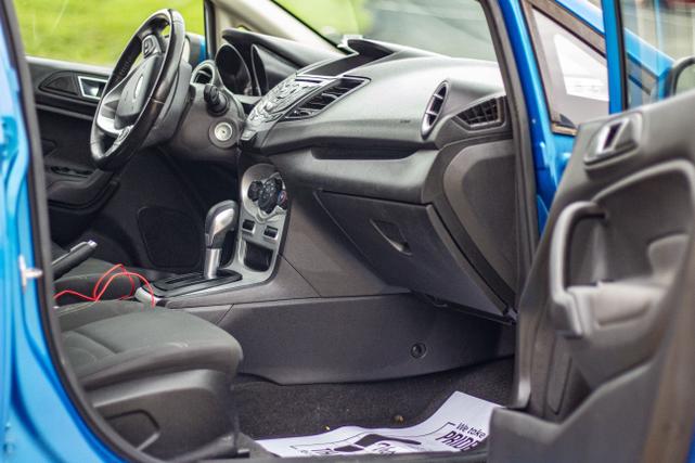 Photo of 2016 Blue Ford Fiesta