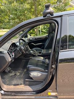 Photo of 2014 Black Porsche Cayenne