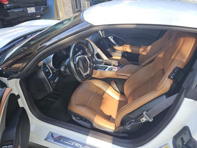 Photo of 2017 White Chevrolet Corvette