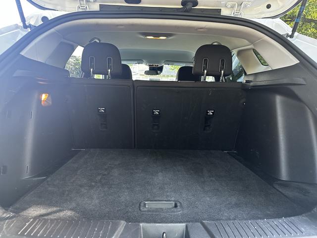 Photo of 2024 White Chevrolet Trax