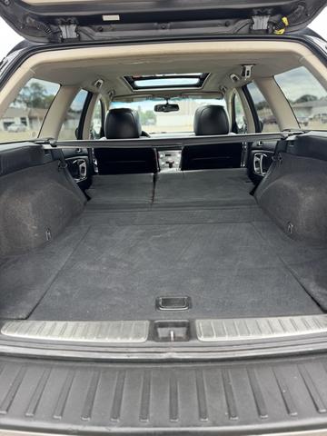 Photo of 2009 Gray Subaru Outback