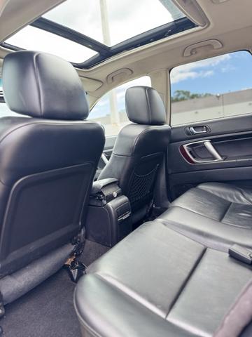 Photo of 2009 Gray Subaru Outback