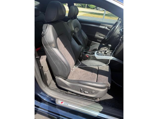 Photo of 2010 Blue Audi A5