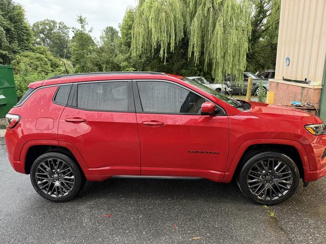 Photo of 2022 Red Jeep Compass