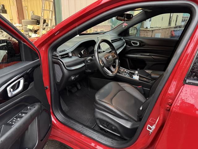Photo of 2022 Red Jeep Compass