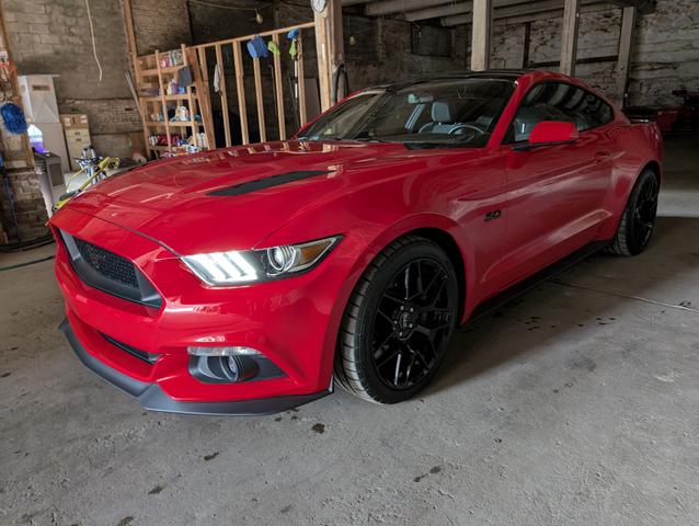 Photo of 2017 Red Ford Mustang