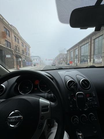 Photo of 2008 Gray Nissan Rogue