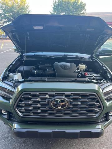 Photo of 2021 Green Toyota Tacoma