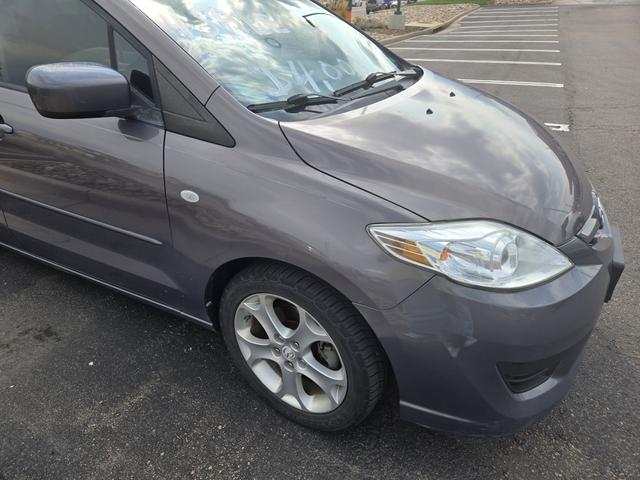 Photo of 2009 Gray Mazda Mazda5