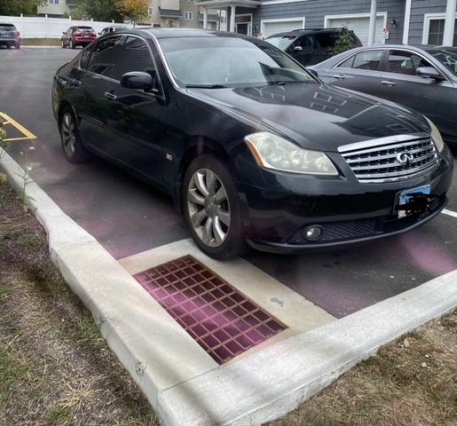 Photo of 2007 Black INFINITI M35