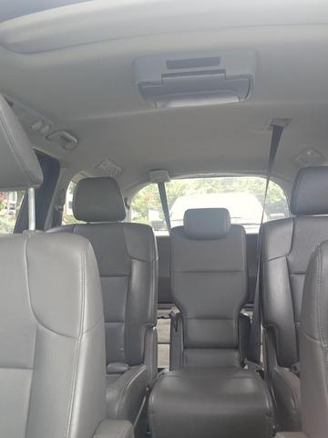 Photo of 2016 Gray Honda Odyssey