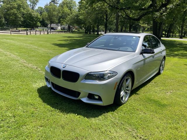 Photo of 2016 Silver BMW 550