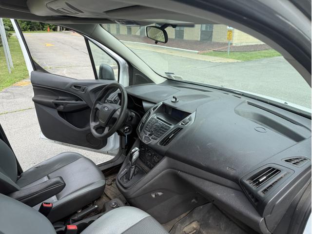 Photo of 2016 White Ford Transit Connect