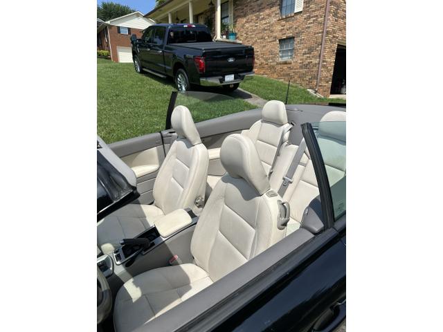 Photo of 2010 Black Volvo C70