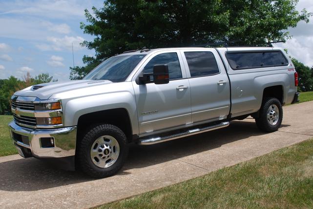 Photo of 2018 Silver Chevrolet Silverado 2500